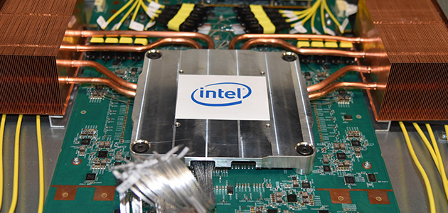 Intel Demonstrates Industry-First Co-Packaged Optics Ethernet Switch